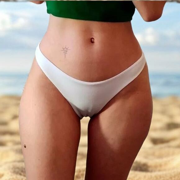New Small White Lined Bikini Swim Bottoms Booty Brazillian Cheeky‎ Swimsuit - Picture 1 of 4